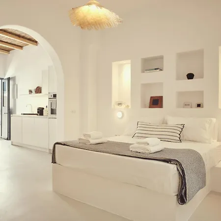 Retreat Paros, Fisherman's House, The Net Páros