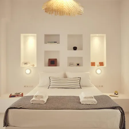 Retreat Paros, Fisherman's House, The Net