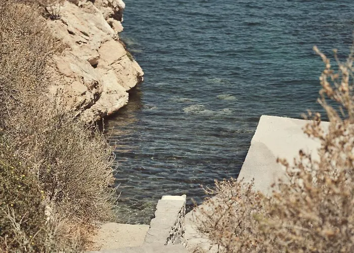 Retreat Paros, Fisherman's House, The Net